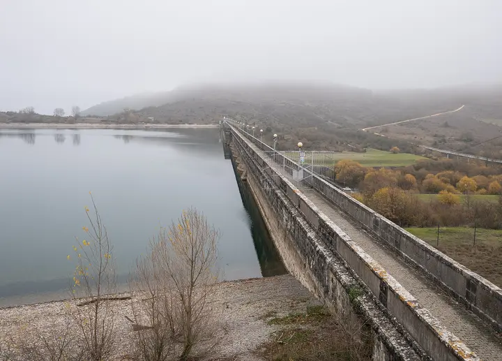Embalse Ullibarri Gamboa Arrazua-Ubarrundia 02
