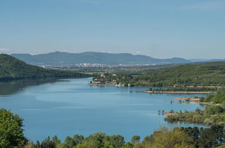 Embalse Ullibarri Gamboa Arrazua-Ubarrundia 04