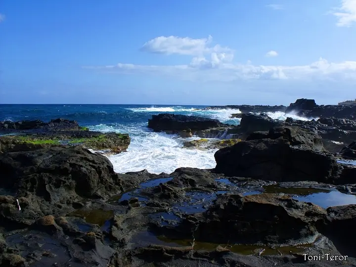 Playa de los Charcones
