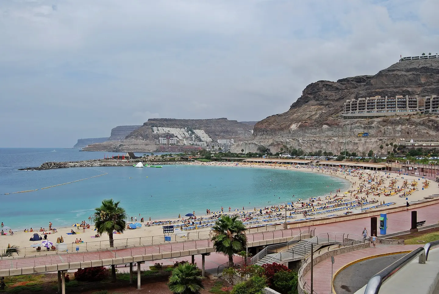 Playa Amadores