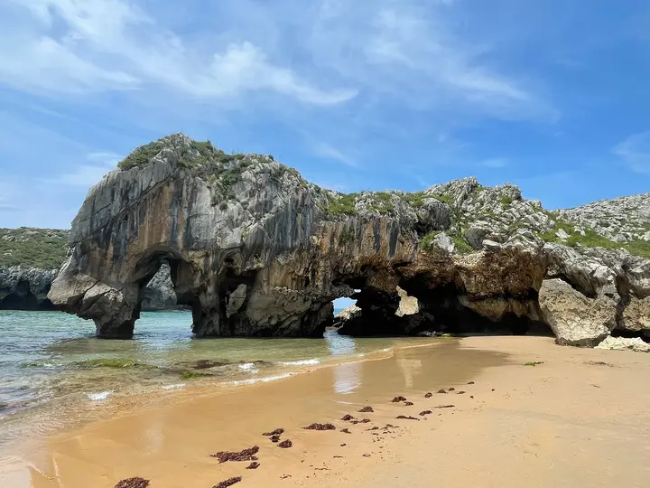 Playa Cuevas de Mar