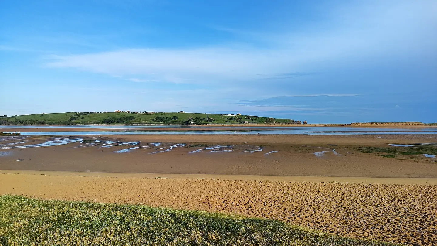 Playa de Mogro