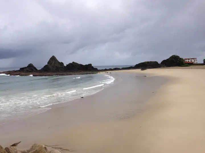 Playa de Saturrarán