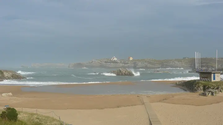 Playa San Juan de La Canal